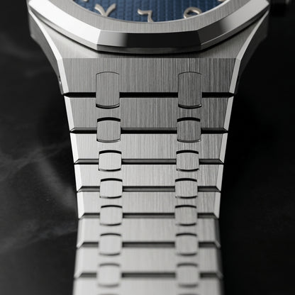 Opus | Arabic | Black