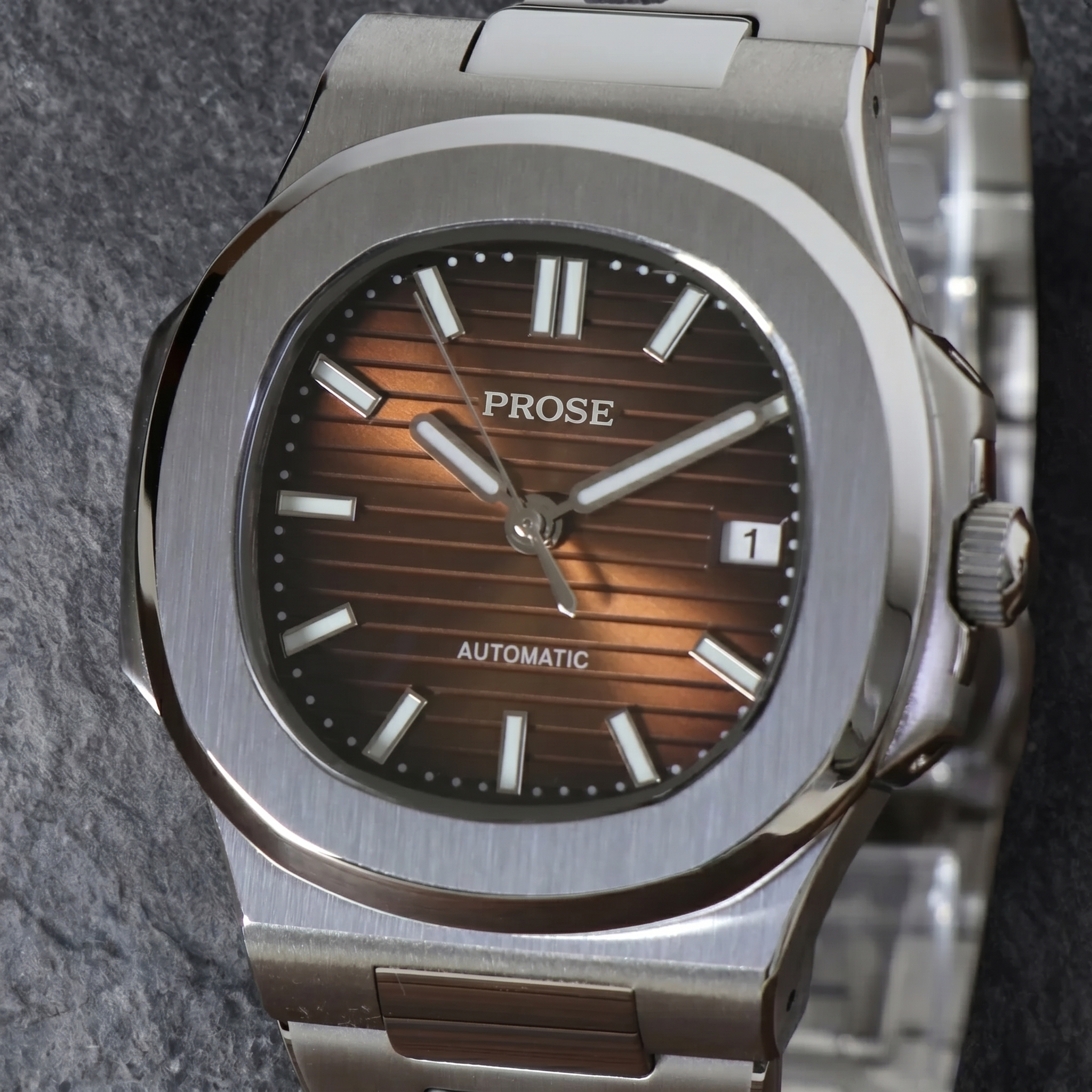 Poeme | Brown