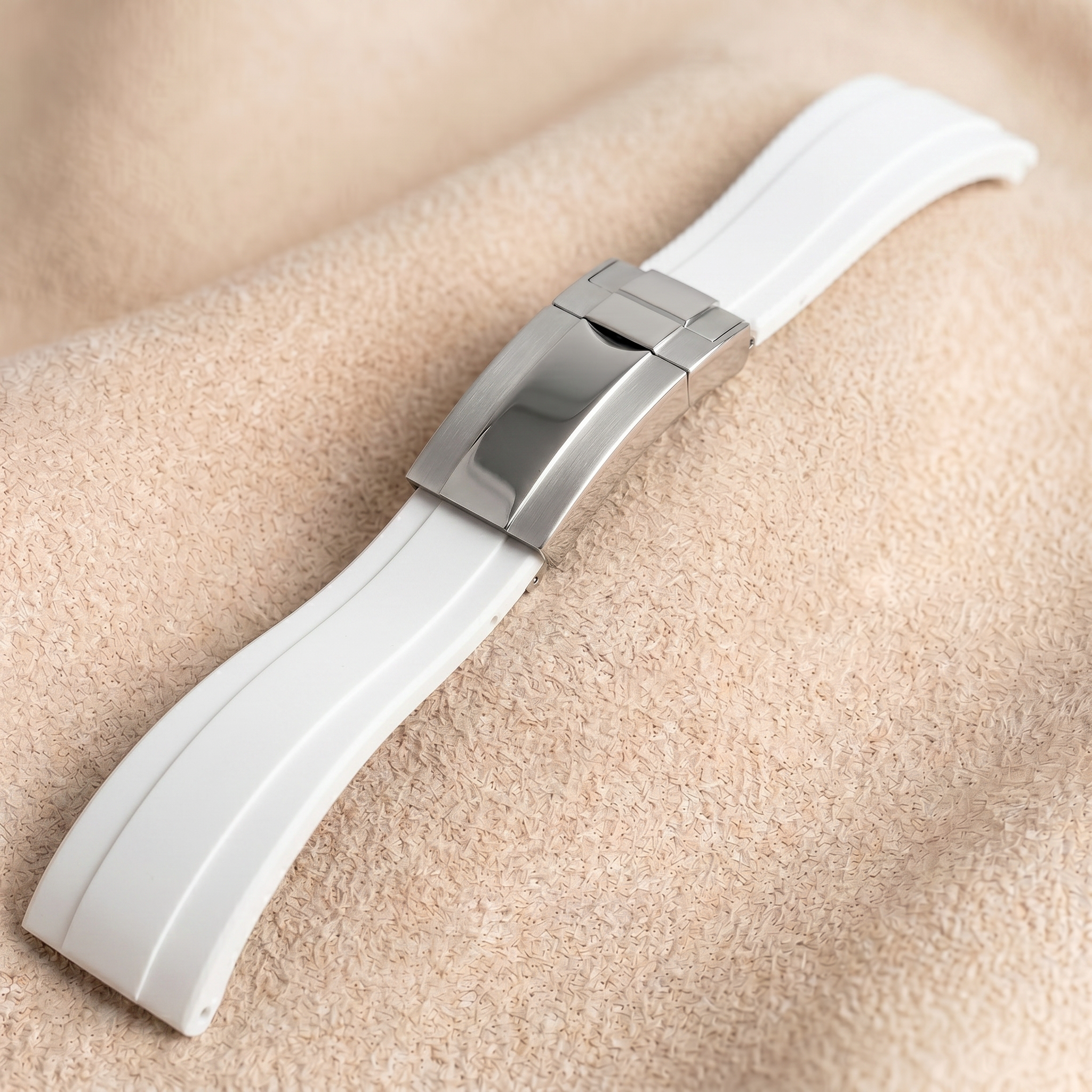 caoutchouc blanc argent